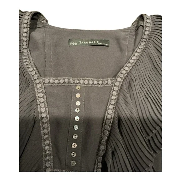 Zara Basic Dark Gray Pleated Ruffle Blouse Long Sleeve Sheer Women’s Size M - Picture 6 of 7